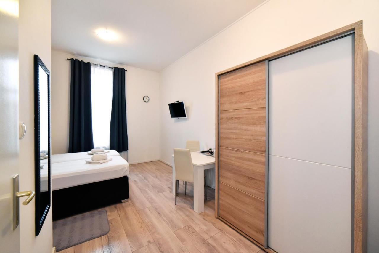 זאגרב Virtus Apartments And Rooms With Free Private Parking מראה חיצוני תמונה