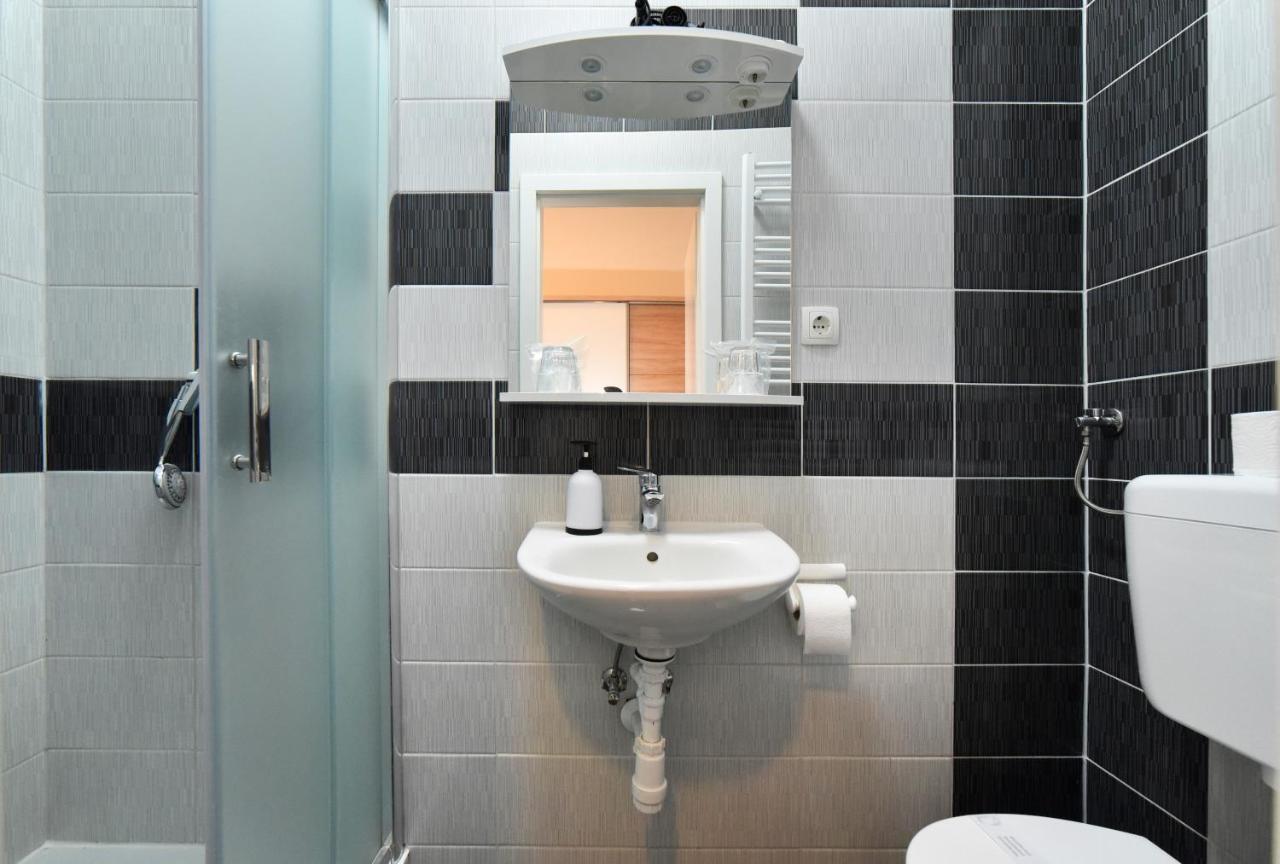 זאגרב Virtus Apartments And Rooms With Free Private Parking מראה חיצוני תמונה