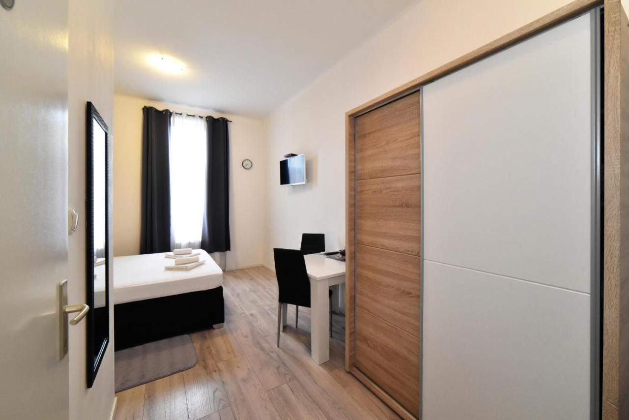 זאגרב Virtus Apartments And Rooms With Free Private Parking מראה חיצוני תמונה