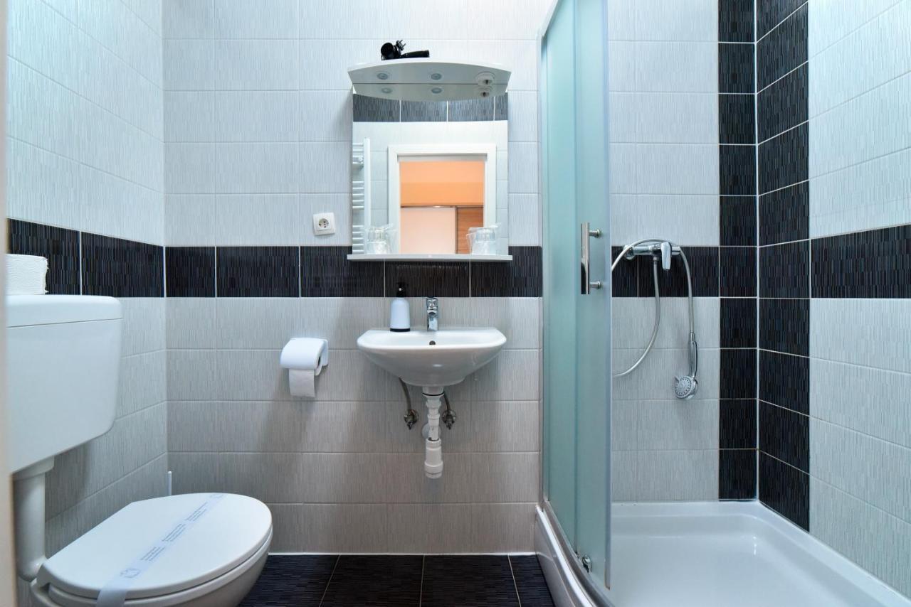 זאגרב Virtus Apartments And Rooms With Free Private Parking מראה חיצוני תמונה