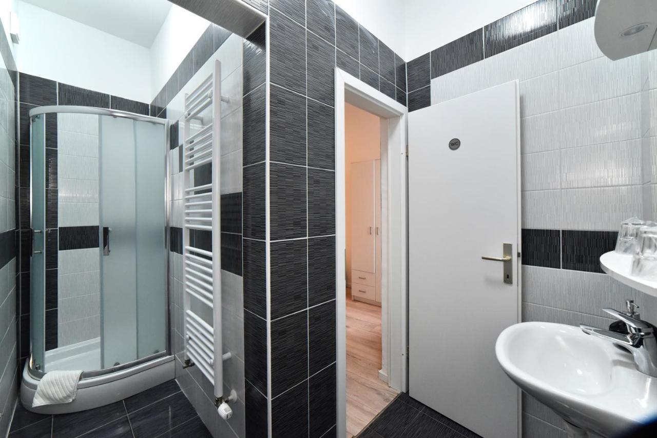זאגרב Virtus Apartments And Rooms With Free Private Parking מראה חיצוני תמונה