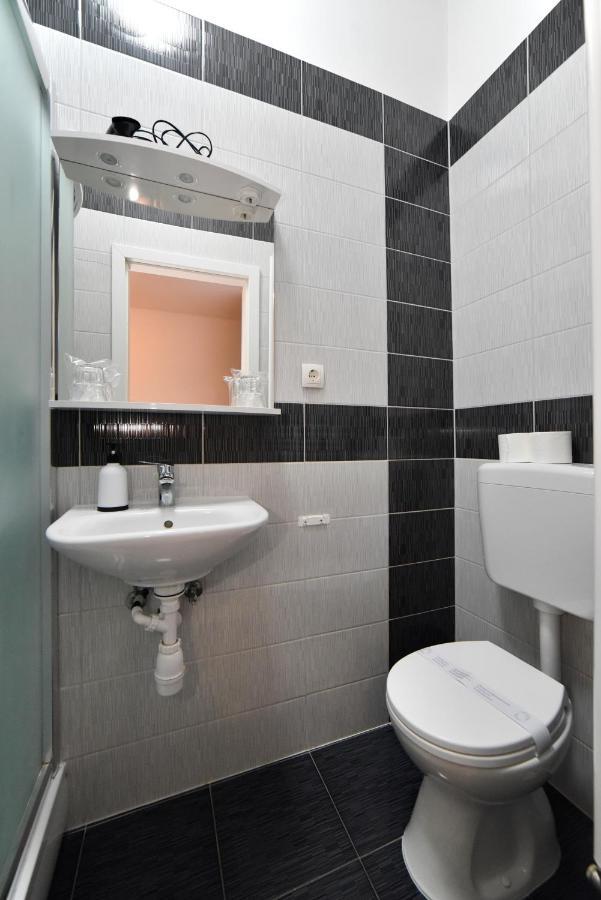 זאגרב Virtus Apartments And Rooms With Free Private Parking מראה חיצוני תמונה