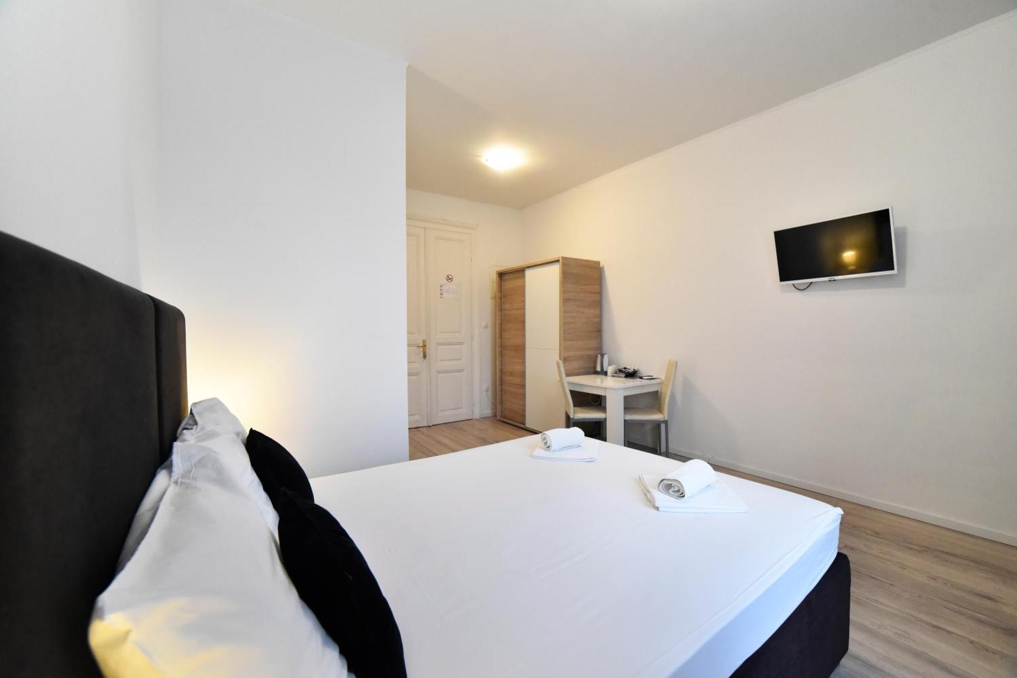 זאגרב Virtus Apartments And Rooms With Free Private Parking מראה חיצוני תמונה
